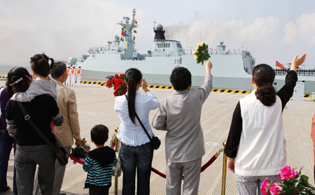 China sends new naval flotilla to Somali waters