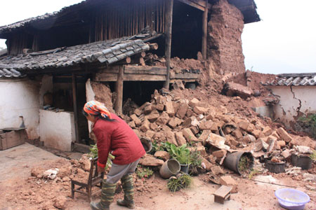 5 magnitude quake leaves 28 injured in SW China