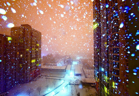 Snow storms hit China, disrupt traffic