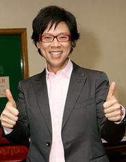 Top TVB host Chan arrested in graft probe
