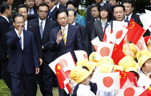 Highlights of Chinese premier's tour in Japan