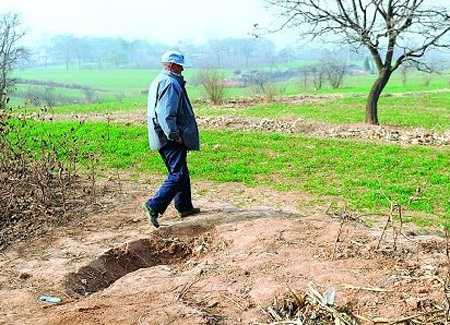 Nine held over tomb robbery in NW China