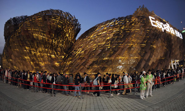 Shanghai to retain some Expo pavilions