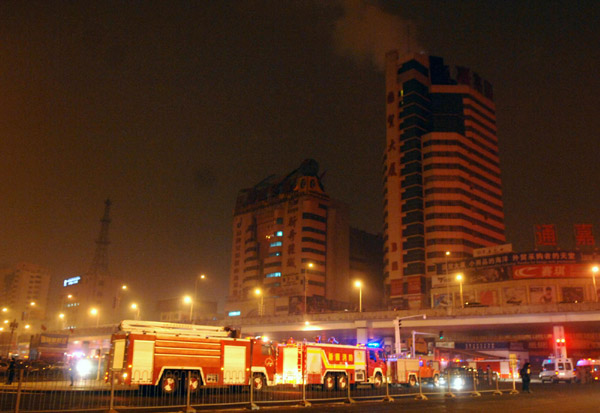 Flame in Xinjiang high-rise building put out