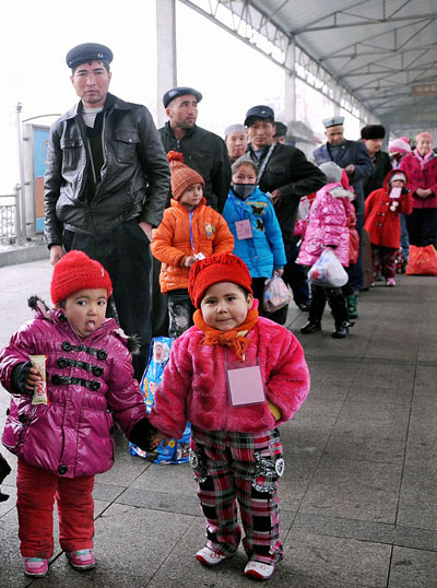 Charity offers free surgeries to Xinjiang kids
