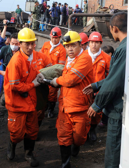 22 trapped miners rescued in NE China