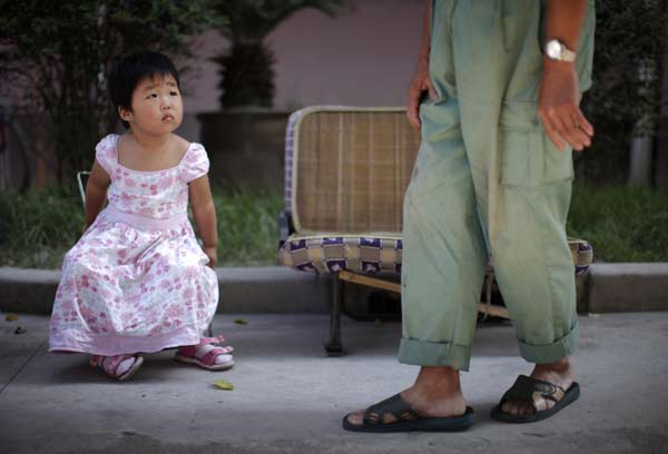 Lead poisioning sickens 25 kids in Shanghai