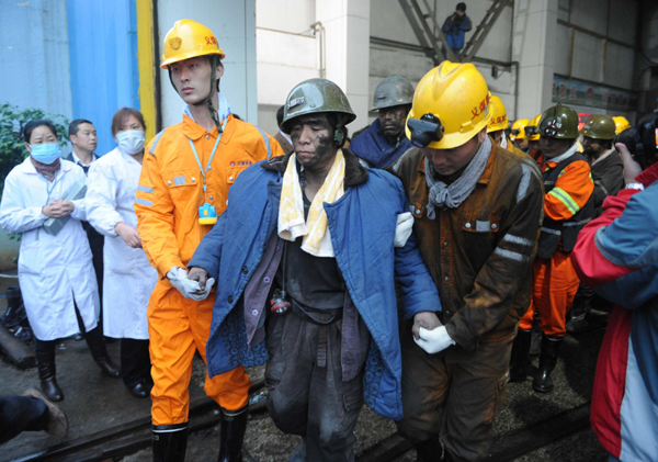 8 killed, 45 rescued in C China coal mine