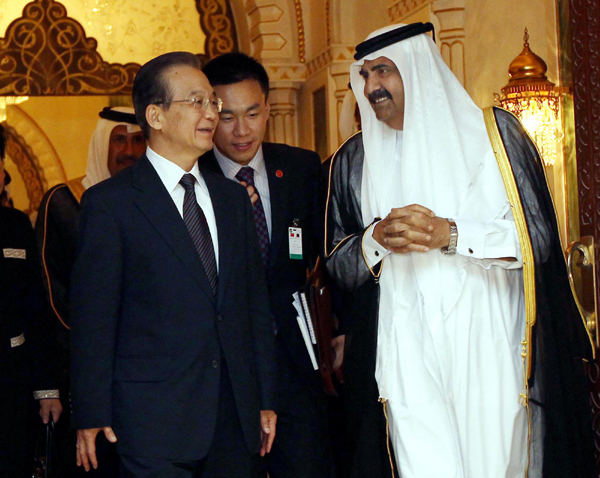 Chinese premier meets Qatari emir on ties