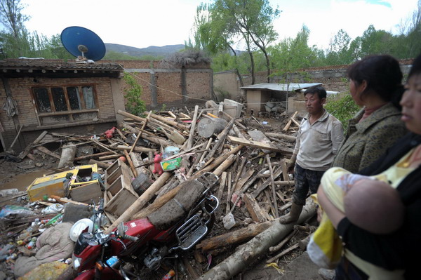 37 dead in NW China storms