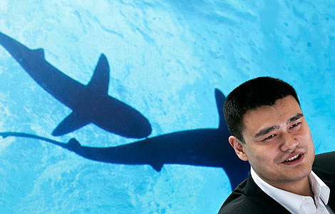 Shark-fin industry comments stir debate