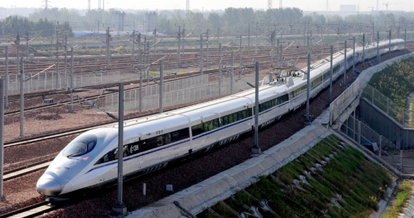 New high-speed railway opens before travel peak