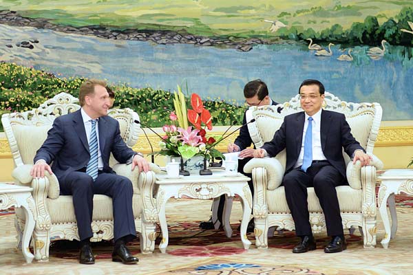 China, Russia vow to scale up trade
