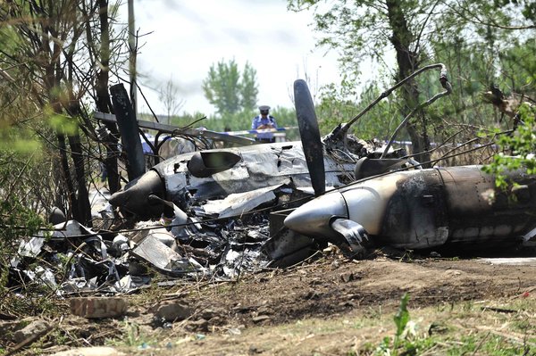 NE China plane crash injures three