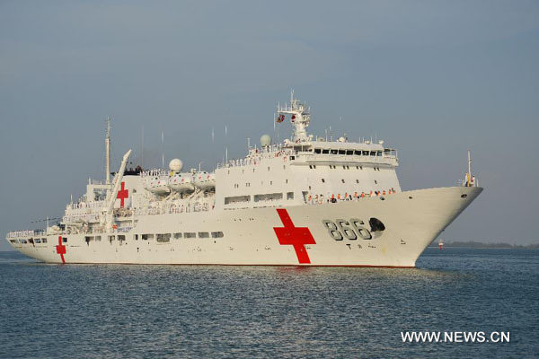Chinese hospital ship offers free checkups in Brunei