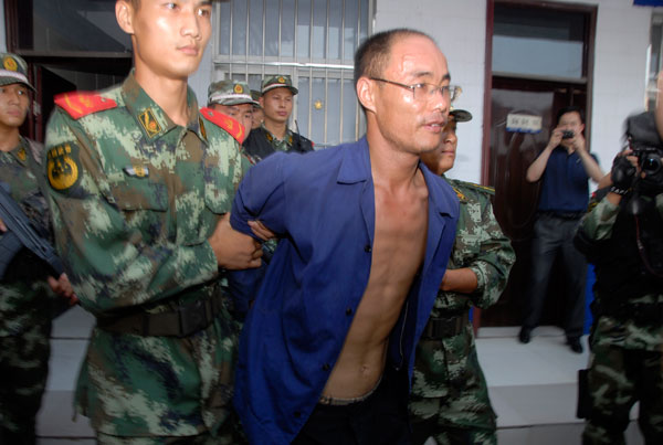 Mass murder suspect captured in central China