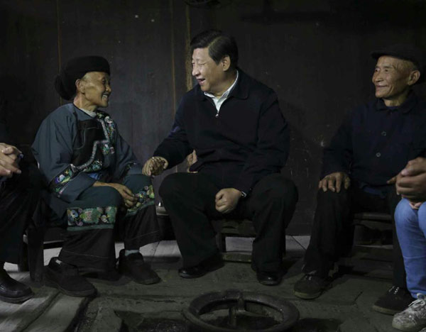 Xi makes poverty relief trip to Hunan