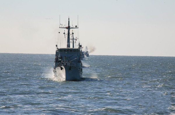 North China Sea Fleet assembles for training