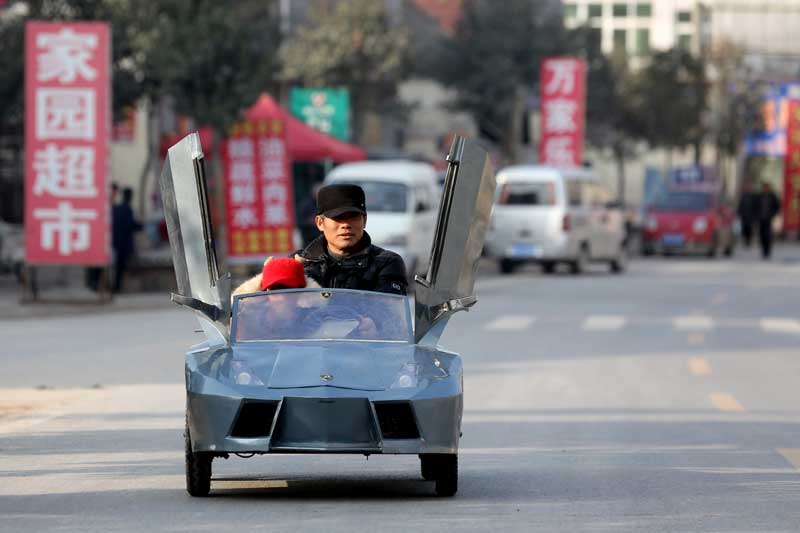 Homemade sports car in C China