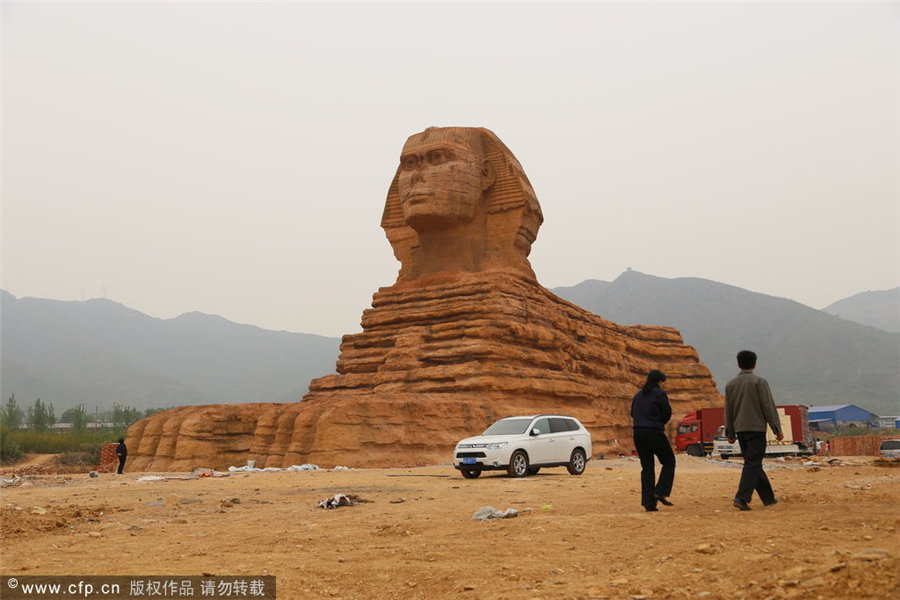 'Egyptian sphinx' built for film shoot in North China