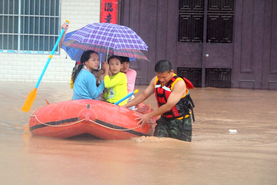 Heavy rainfall engulfs Guangxi