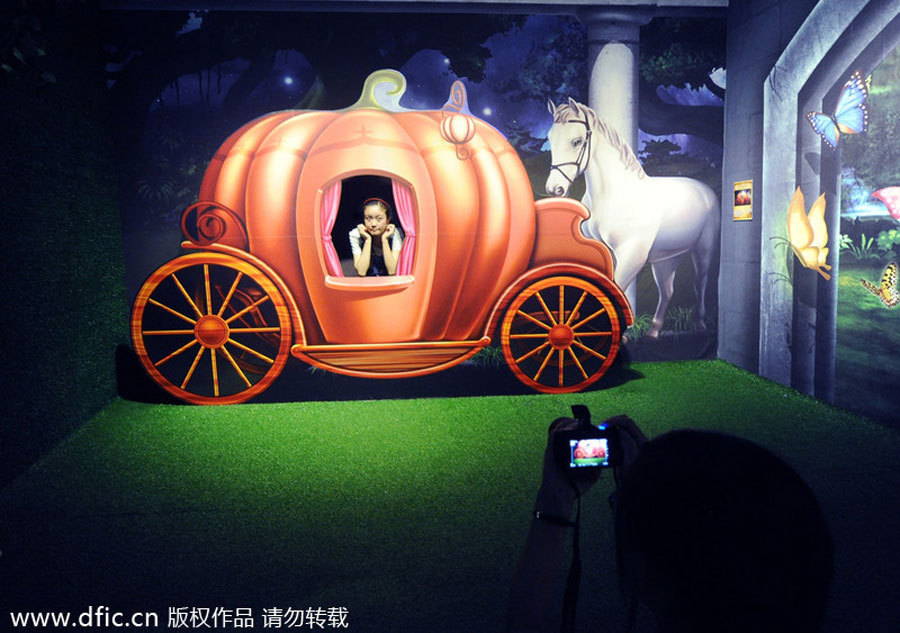 3D art show captivates visitors in Shanghai