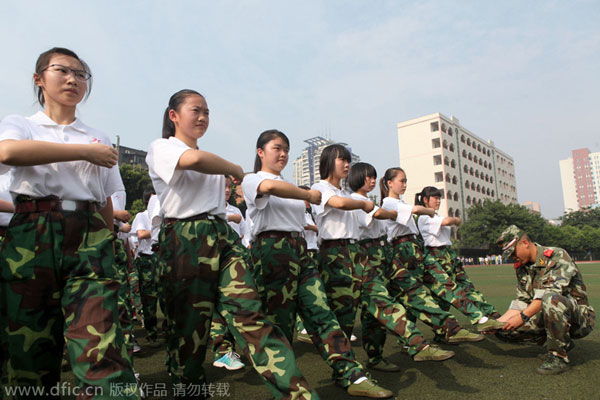 First-year students undergo military training in SW China