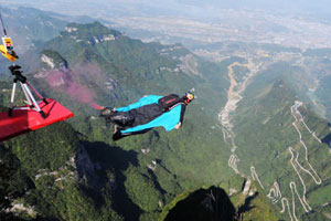 Wingsuit flyers conduct trial flight before sky race
