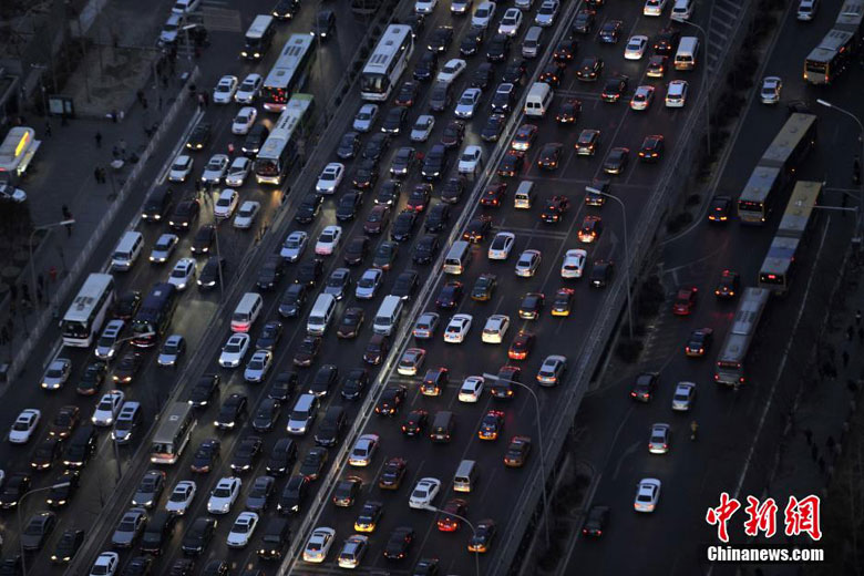 Christmas Eve a congested night in Beijing