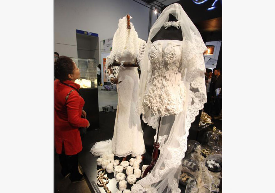 3D-printed wedding dresses steal the limelight