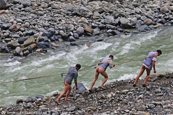 Boat trackers return to Three Gorges