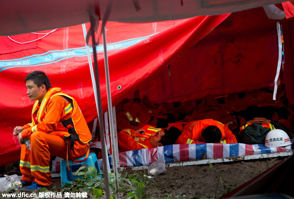 Search-and-rescue operation enters third day