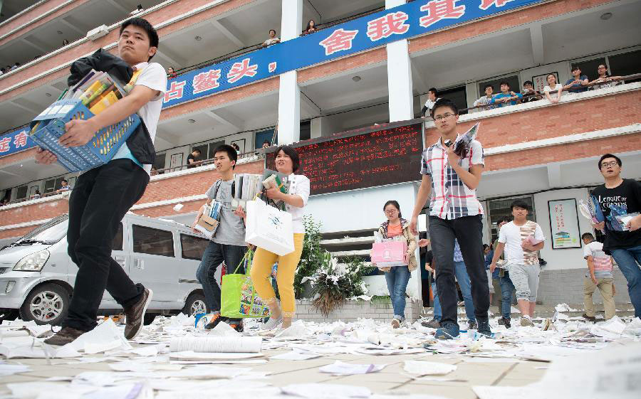 Students prepare to take national college entrance exams