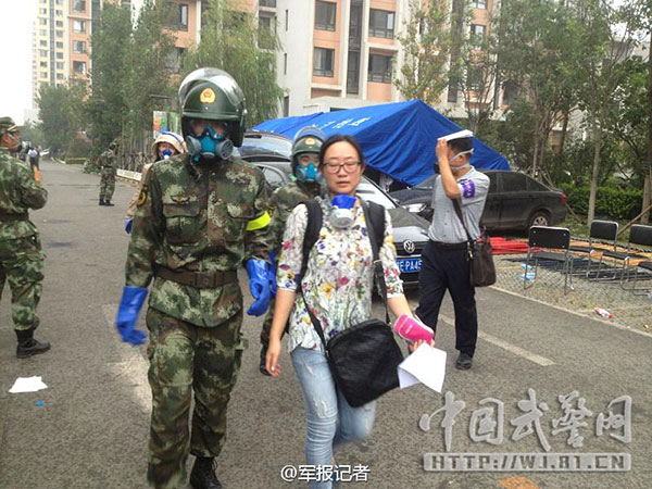 Tianjin official warns against activities close to the explosions site
