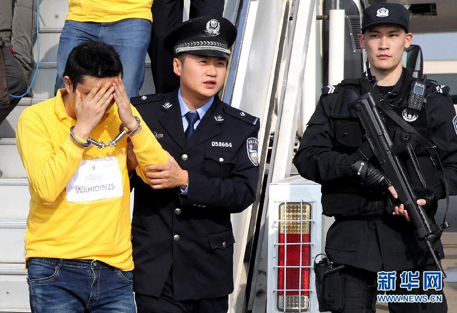 254 suspects involved in telecom swindle cases sent back to China