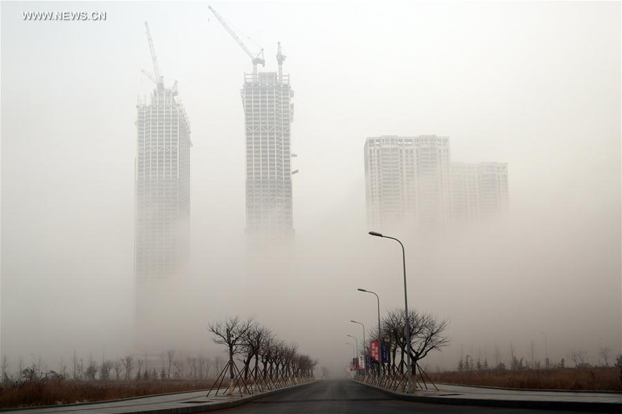 Heavy smog affects Chinese cities
