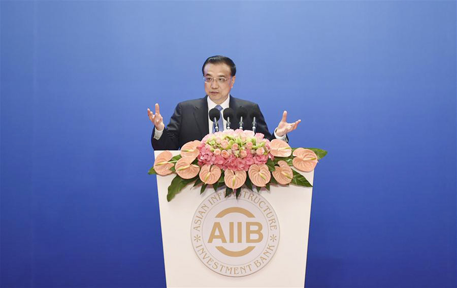 Premier Li addresses founding conference of AIIB council