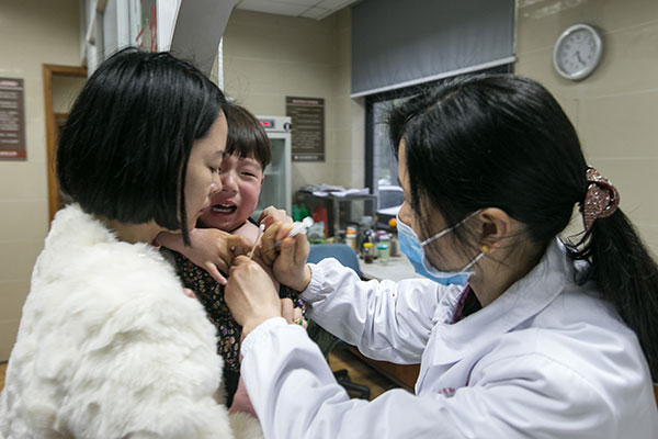 No more side effects caused by illegal vaccines detected: Official