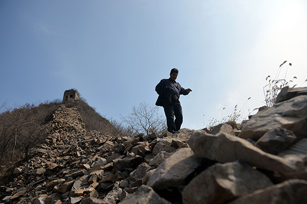 Man who guards the Great Wall