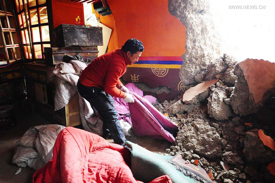 Tibetan village rebuilds after quake