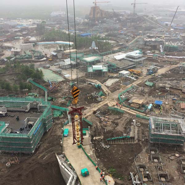 Shanghai Disneyland through time and a lens