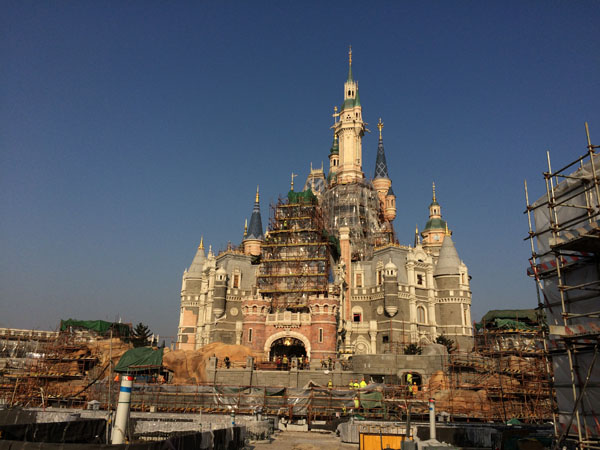 Shanghai Disneyland through time and a lens