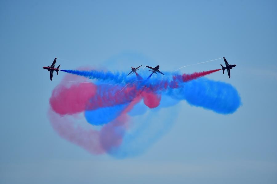 British Red Arrows make its debut in China