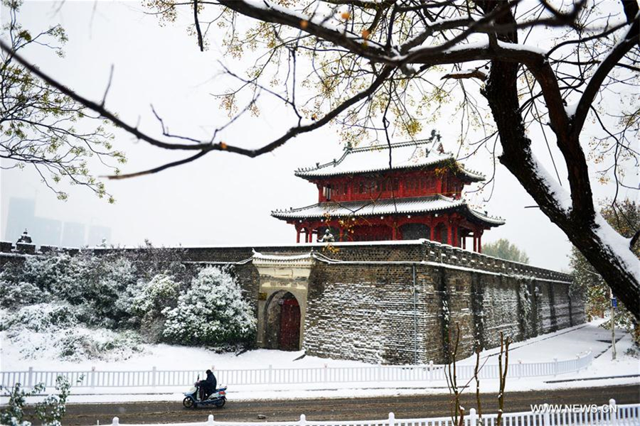 First snow of season blankets many parts of China