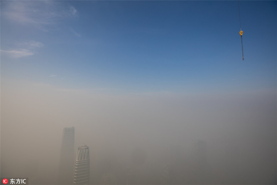 Heavy smog set to stick around