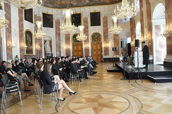 Tongji-Mannheim EMBA program holds its fifth graduation ceremony