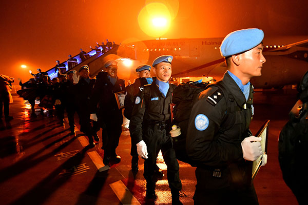 140 Chinese peacekeepers return from UN mission in Liberia