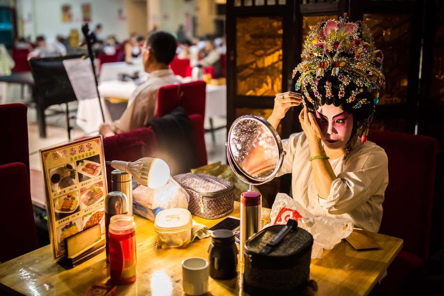 Teahouse offers a taste of Cantonese Opera