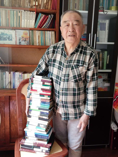 64 years of diaries looks into man's life and China's changing society