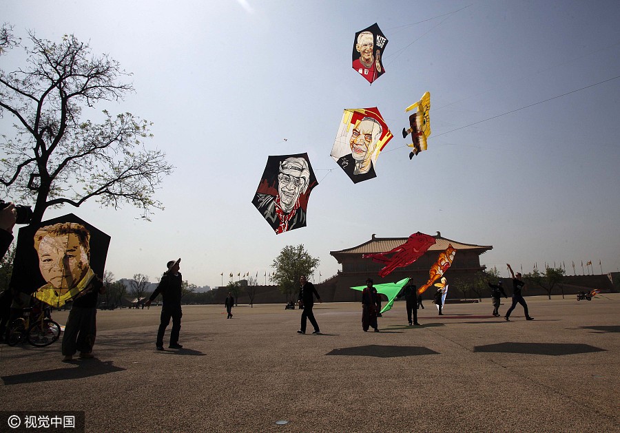 Spring celebrated by international kite show in northwest China